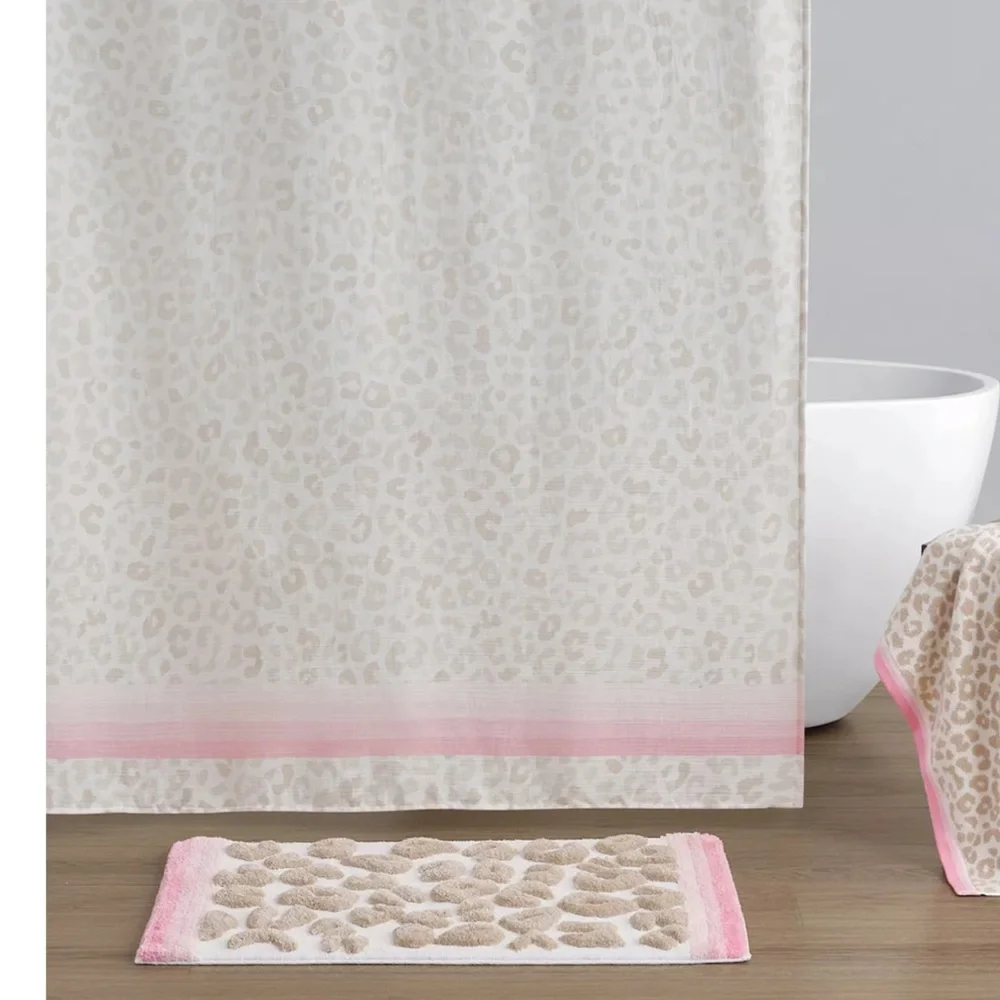 CARO HOME Collection Textured Plush Animal Print Bath Rug WithContrasting Border